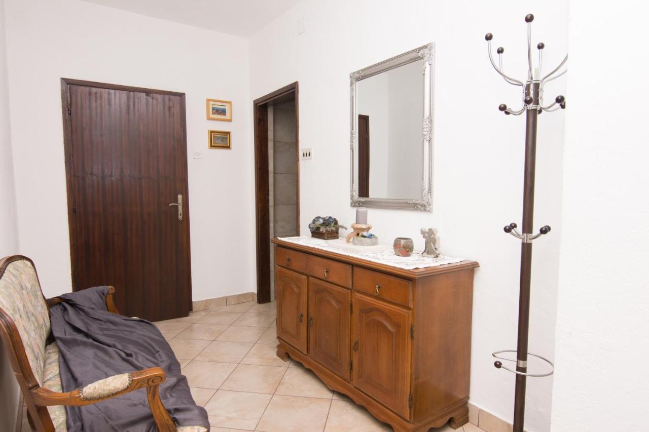 Karmela Rustic Apartment Senj  Luaran gambar