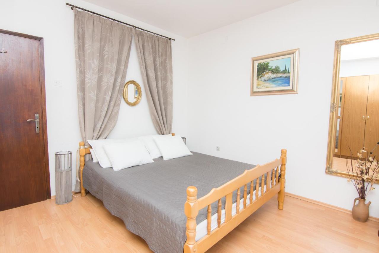 Karmela Rustic Apartment Senj  Luaran gambar